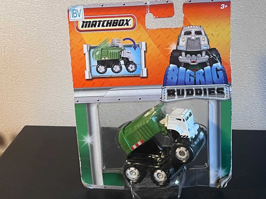 Matchbox Ruchome pojazdy Bus Spycharka Śmieciarka Robot