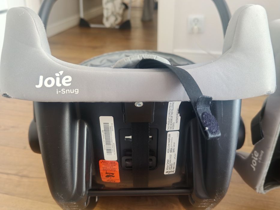 Foteliki samochodowe Joie i-Snug