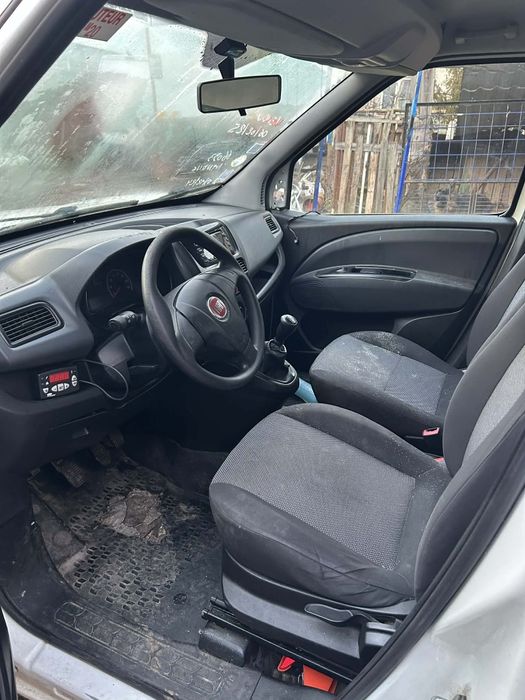 Samochod Fiat Doblo