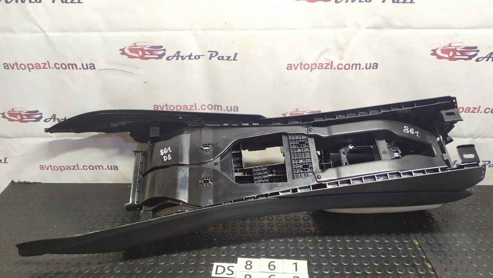 BMW X3 F25 10-17 підлокітник DS0862 51169216672