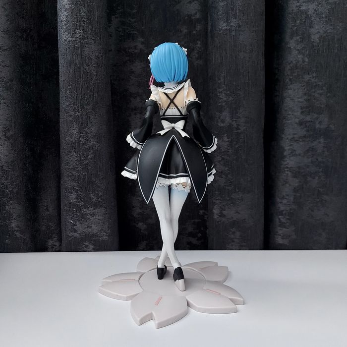 Аниме фигурка Рэм из Re:Zero