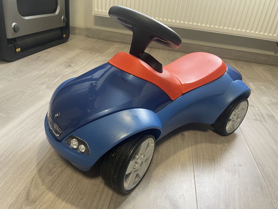 Jeździk , autko BMW