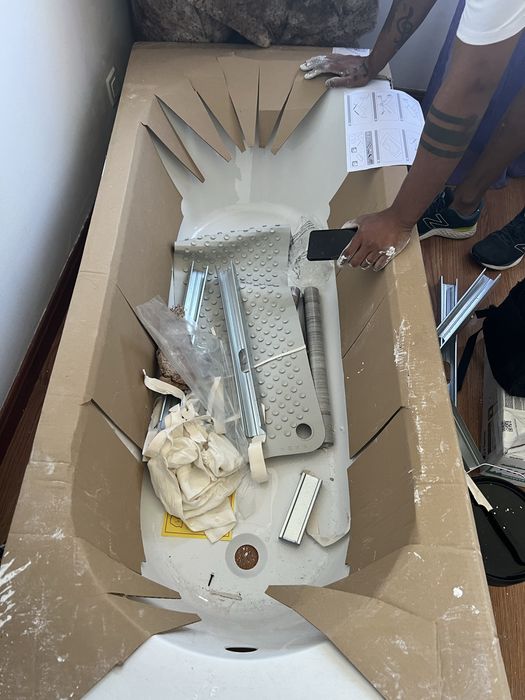 Banheiro retangular novo