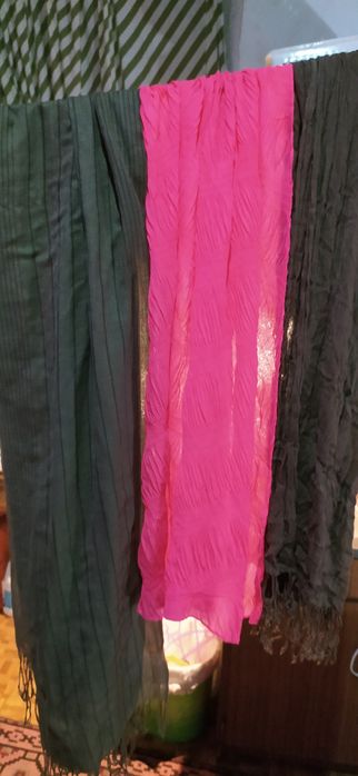 Vendo roupa variadas de mulher