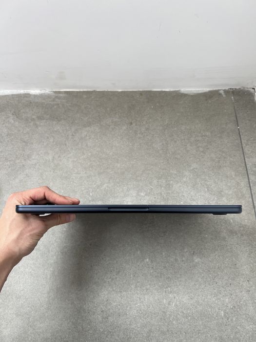 680$ MacBook Air 13" 2022 MLY33 M2 / 8 GB / 256gb SSD ІДЕАЛ