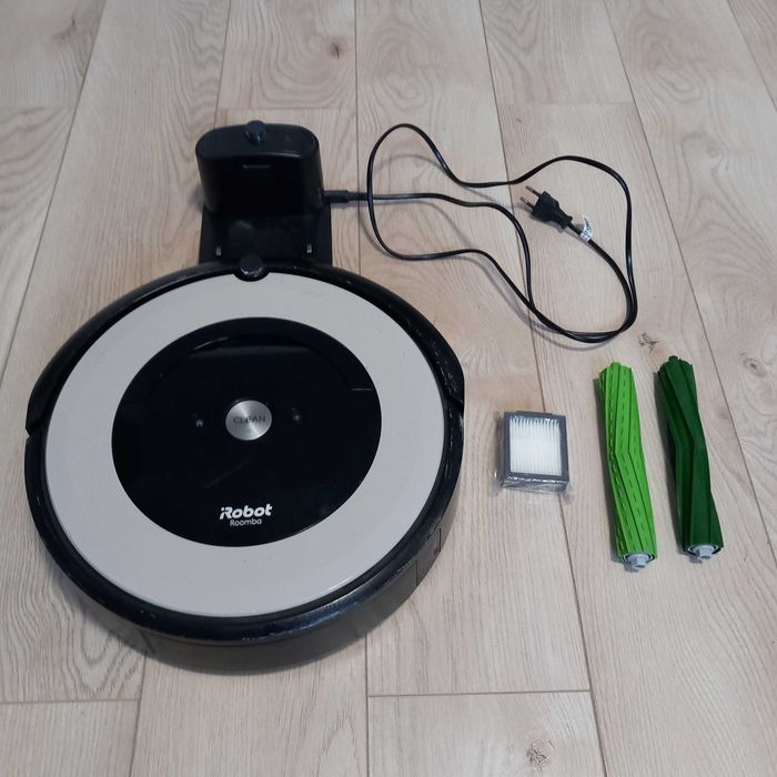 Odkurzacz iRobot Roomba E5