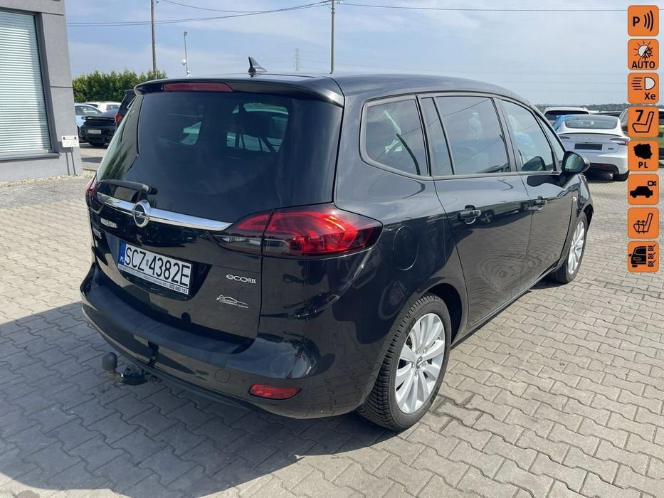Opel Zafira Tourer HAK Kamera Tempomat 7 Os.