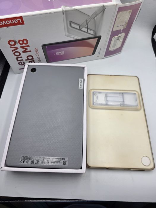 Jak nowy tablet Lenovo Tab M8 + Clear Case