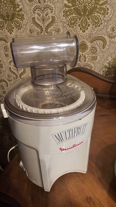 Máquina de sumos moulinex