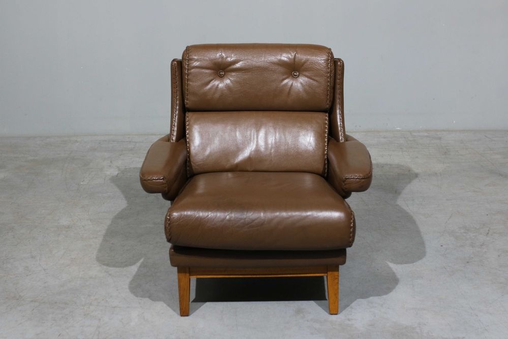 Par de poltronas Aage Christiansen em couro | Design Dinamarquês