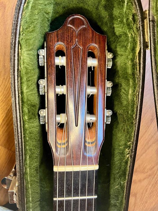 Guitarra Clássica de concerto (Arnoldo Garcia)