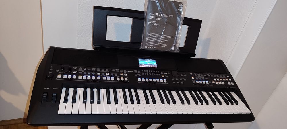 Yamaha PSR SX600, SX700, SX720