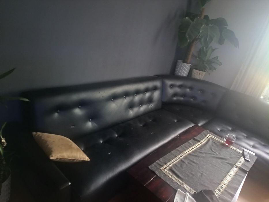 Narożnik plus dwa fotele