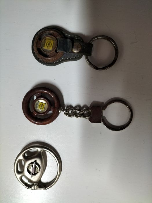 Coleção de Porta-chaves com publicidade