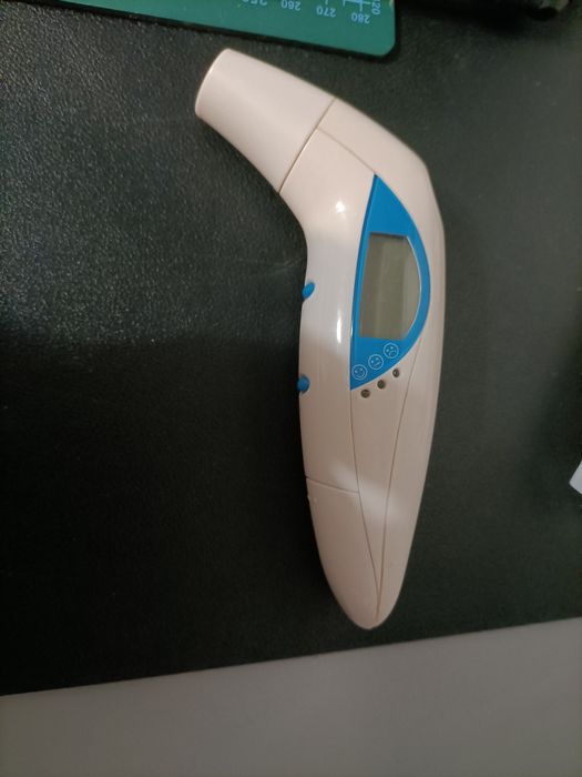 Termometr bezdotykowy elektroniczny
