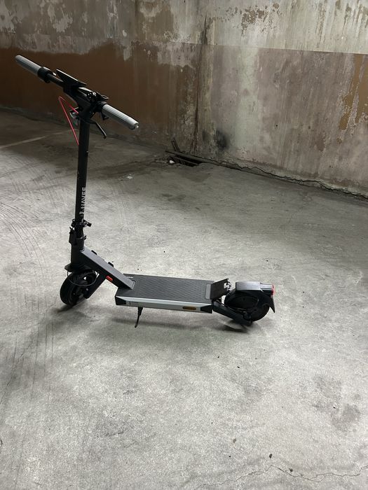 Trotinete elétrica NAVEE S40