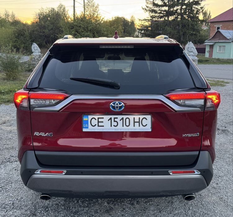Офіційний Rav 4 Гібрид