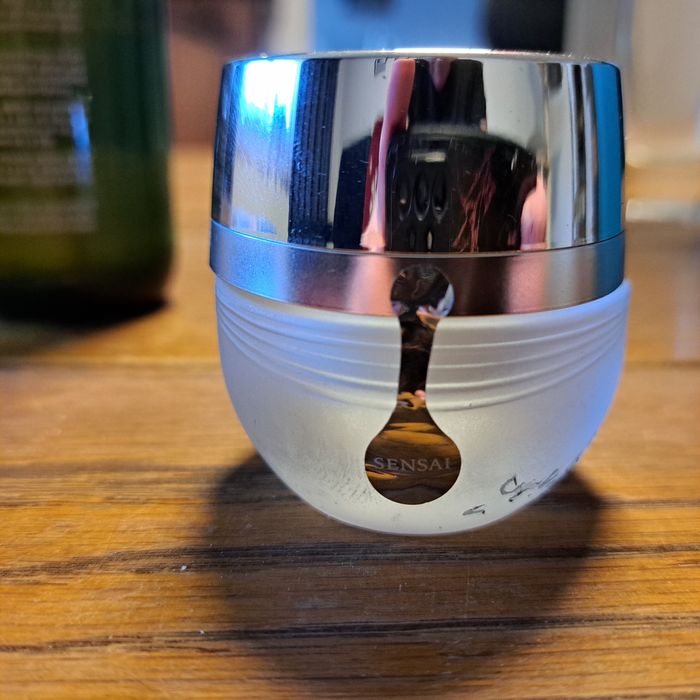 Krem pod oczy sensai 15ml