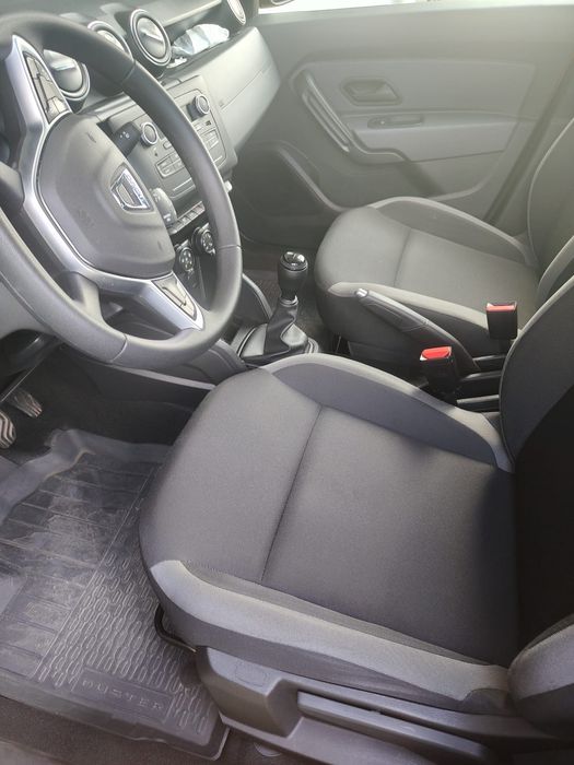 Samochód Dacia duster 2020 rok stan bardzo dobry