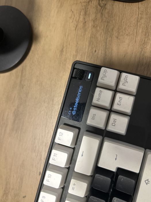 Apex Pro TKL 2023 | OmniPoint 2.0 | Rapid Trigger | Apoio de pulso