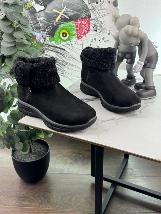 Зимові ботінки Skechers Slip Ins 38 розмір Е16043