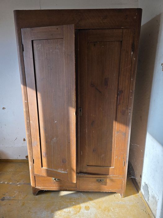 Szafa drewniana 110 cm szer i wys 195cm
