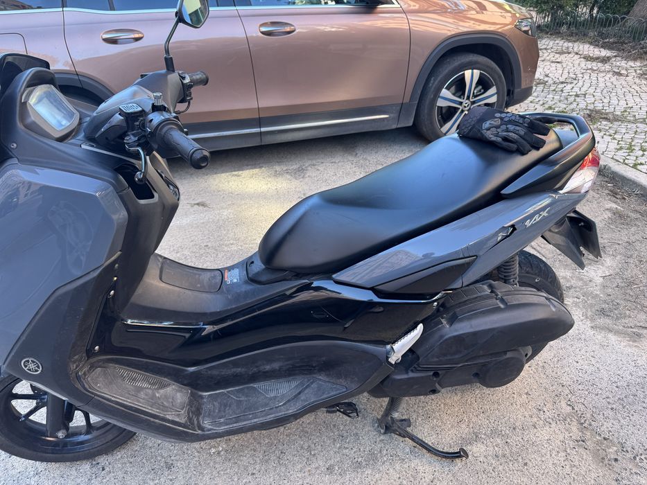 Vende se nmax 2024 com apenas 14.000km