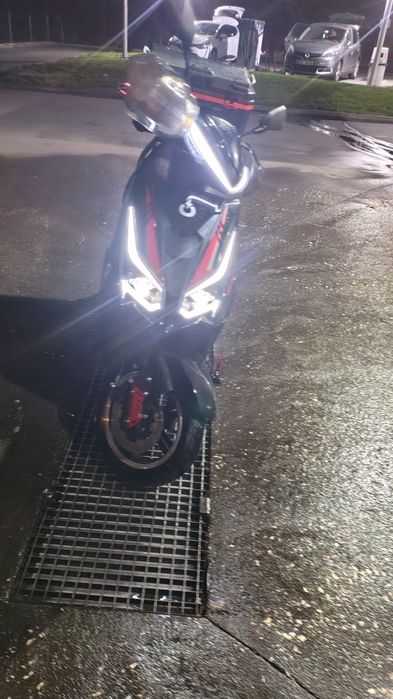 Vendo/troco/retomo scooter elétrica 72v impecável