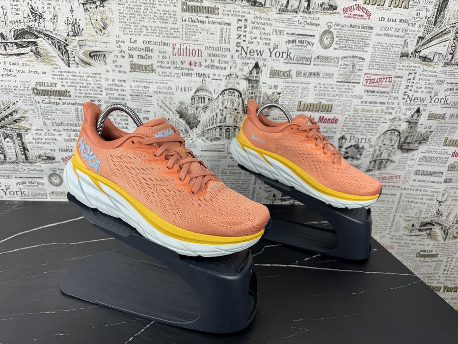 Оригінал Розмір 42 Кросівки Hoka One One Clifton 8 Взуття