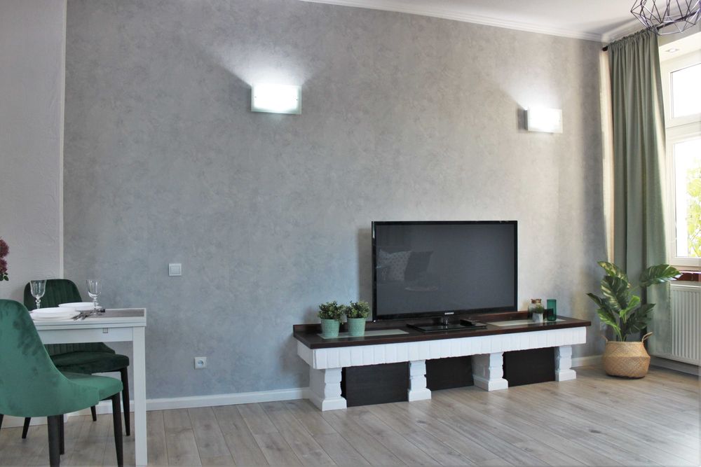 Stylowa przestronna kawalerka PRYWATNY PARKING centrum Chojnice