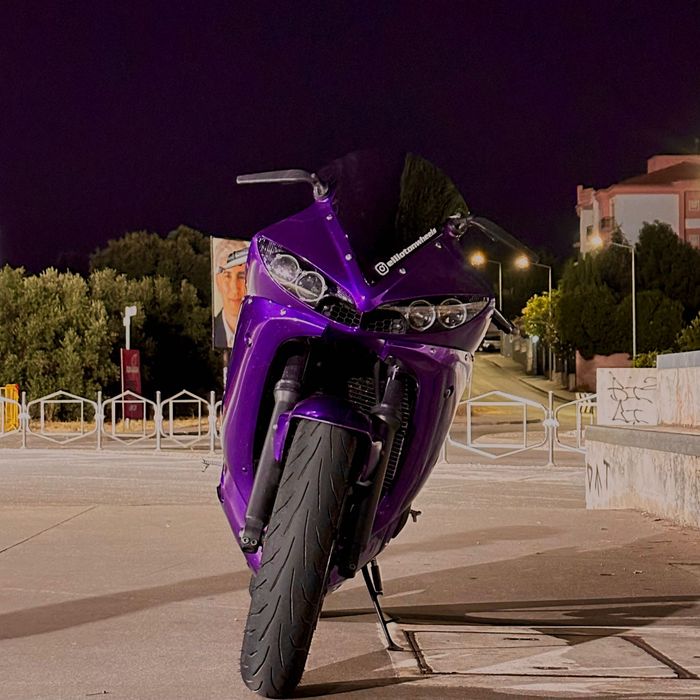 Yamaha RJ09 YZF R6