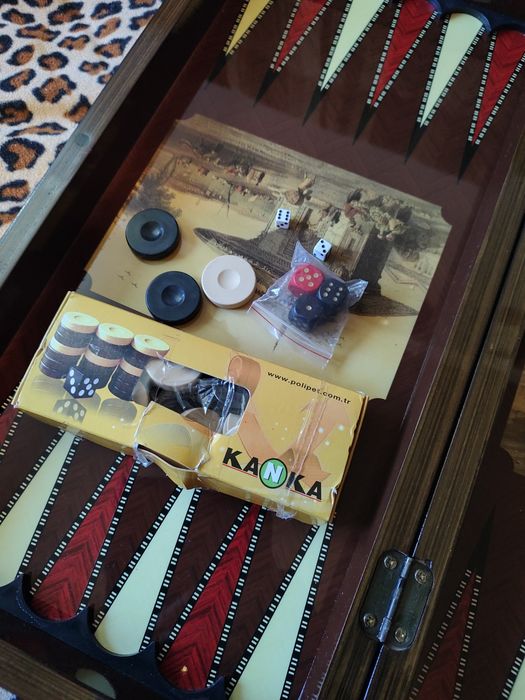 Турецькі дерев'яні лаковані нарди"Стамбул"50*50см