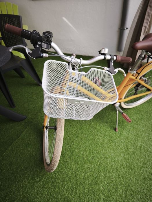 Bicicleta bwin amarela
