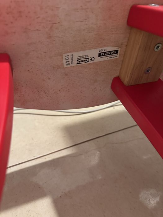 Cavalinho de madeira Ikea