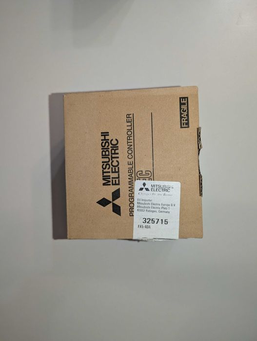 Модуль аналогового виводу Mitsubishi Electric FX5-4DA (Новий)