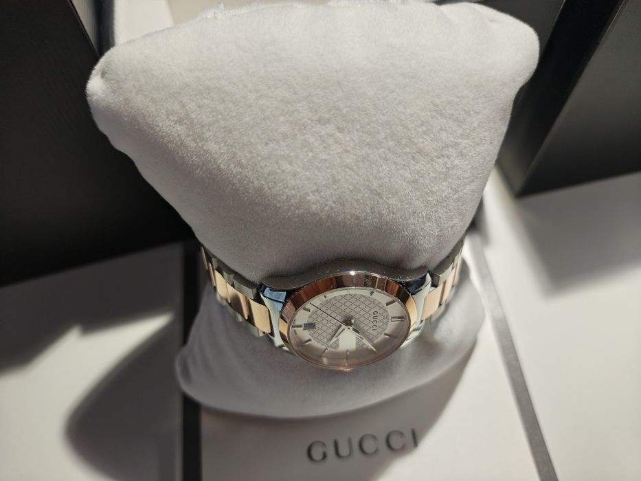 Relógio Gucci G-Timeless