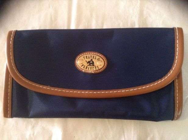 Malas e carteiras vários modelos