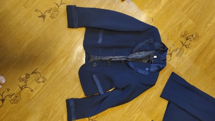 Костюм школьный на девочку