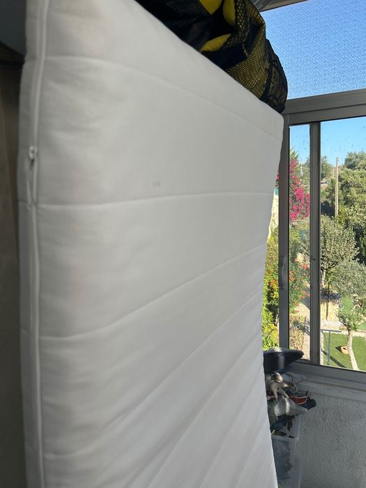 Colchão branco 10cm