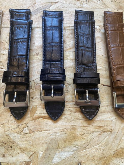 Braceletes em pele genuína tamanho 22mm