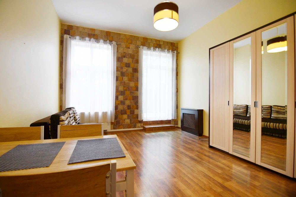 Ścisłe Centrum 3 pokoje 72 m2 ul. Szpitalna duży taras