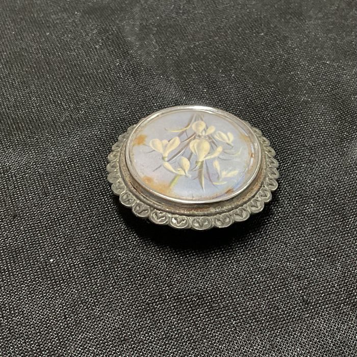 Broche peça vintage 5 cm