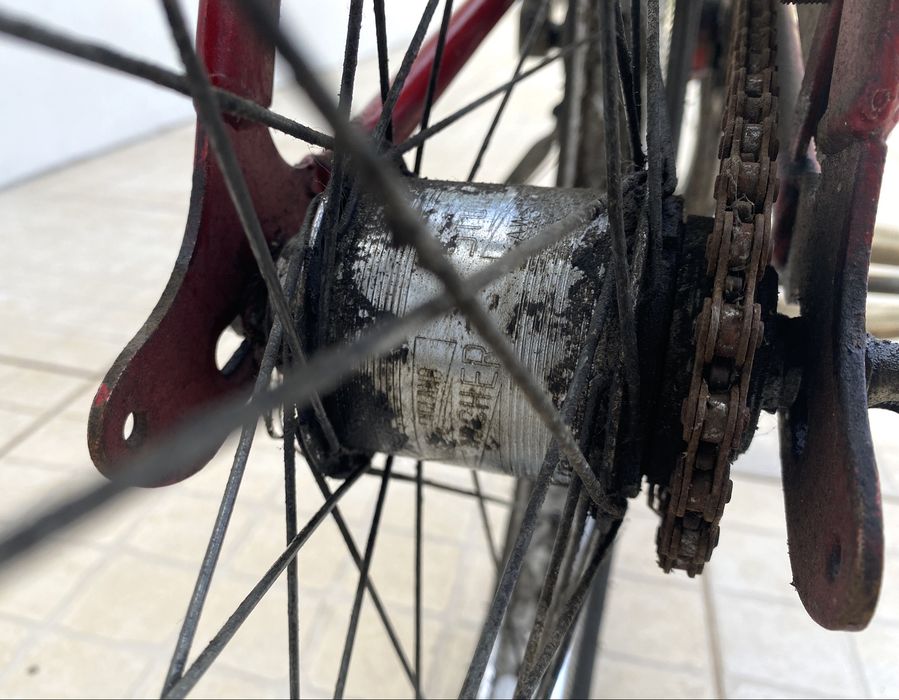 Bicicleta Vilar Catita GT chopper vermelha