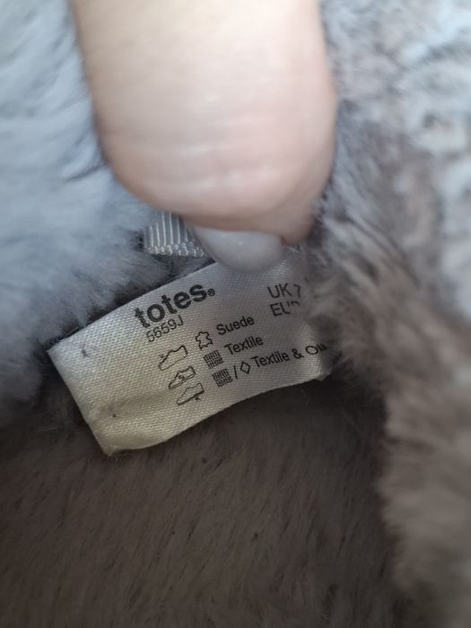 Натуральные замшевые тапочки 40р  с мехом Totes 40р, женские бурки