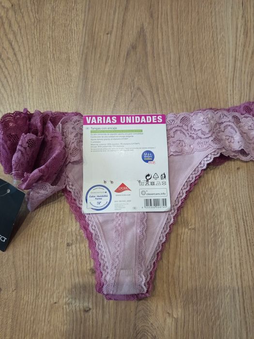 Zestaw 5szt majtek stringi Esmara rozmiar XL/2XL