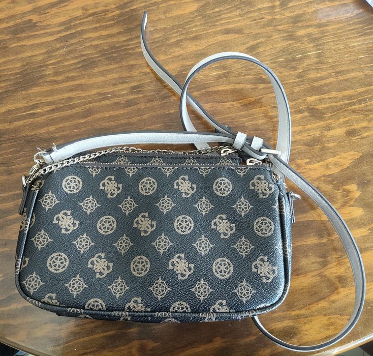 Bolsa Guess - venda urgente