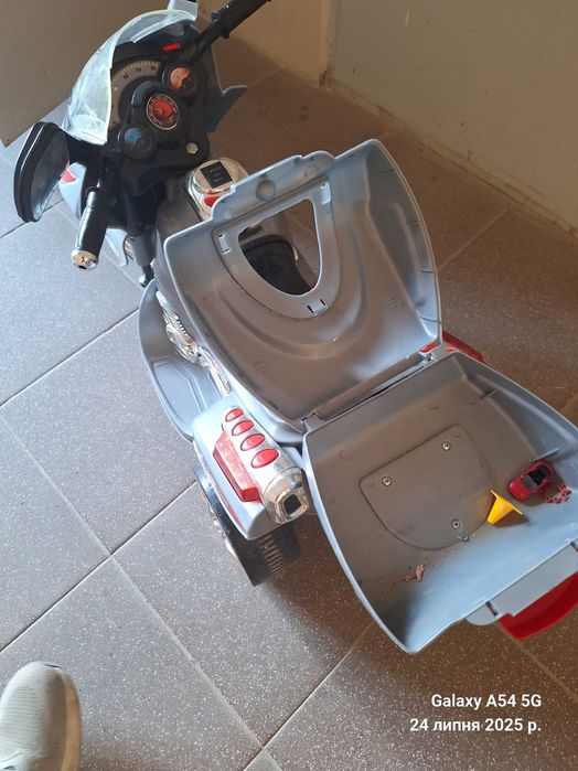 Мотоцикл на акумуляторі Lean Cars HC8051 SILVER