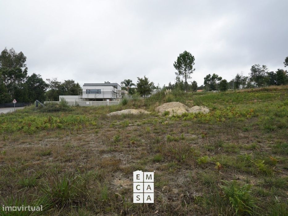Terreno  Venda em São Miguel do Souto e Mosteirô,Santa Maria da Feira