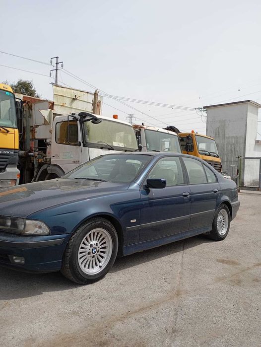 BMW 525tds para Peças e Acessórios