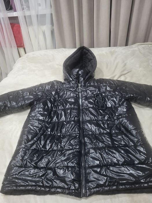 Продам куртку зимову